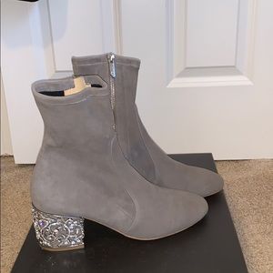 Badgley Mischka Grey suede crystal heel Booties